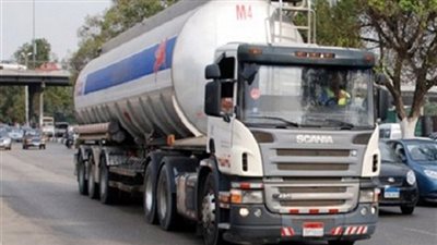 ضخ 6 آلاف و900 طن من المواد البترولية بقنا