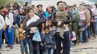 الاتحاد الأوروبي يمهل اليونان 3 أشهر لوقف المهاجرين