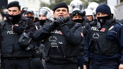 تركيا تلقي القبض على 12 من أعضاء الحزب الكردستاني