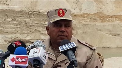 رئيس الهيئة الهندسية: 