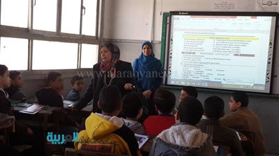 بالصور.. إحالة اثنين من المسئولين عن المعامل المدرسية للتحقيق بكفر الزيات