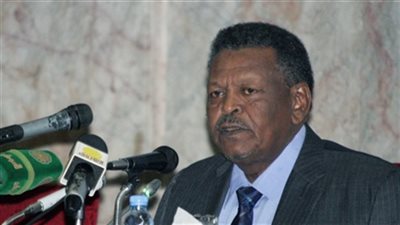  السودان يجدد دعوة حاملي السلاح للانضمام للحوار الوطني