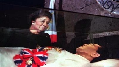 مجوهرات أرملة دكتاتور الفلبين تعرض بمزاد مقابل 21 مليون دولار