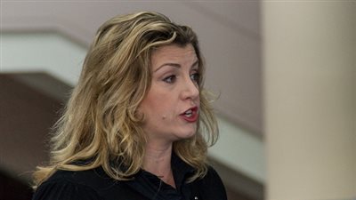 وزيرة القوات المسلحة البريطانية تناقش تعزيز التعاون العسكري مع كينيا