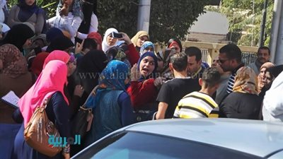 بالصور.. وقفة احتجاجية لطلاب معهد التمريض بكفر الشيخ