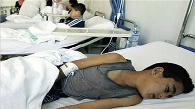 نقل 7 تلاميذ بالبحيرة للمستشفى للاشتباه في إصابتهم بتسمم غذائي