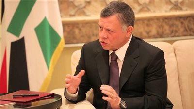 ملك الأردن يبحث مع وفد أمريكي جهود محاربة التنظيمات الإرهابية
