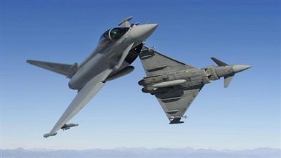 مقاتلات بريطانية تعترض قاذفتي قنابل روسيتين