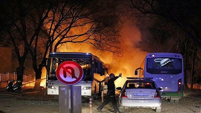 نائب رئيس الوزراء التركي يصف حادث أنقرة بـ