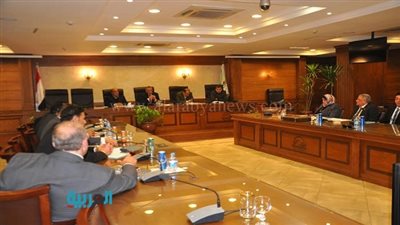 بالصور.. تفاصيل لقاء محافظ الجيزة مع 4 نواب بالبرلمان