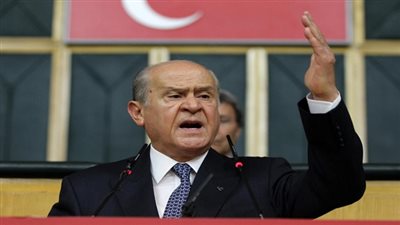 حزب الحركة القومية بتركيا يقرر إغلاق فروعه في 4 مدن