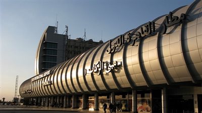 الأمين العام للبرلمان الإفريقي يصل القاهرة 