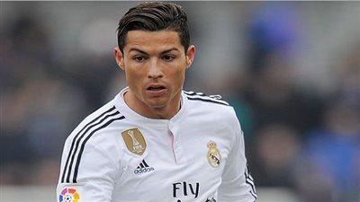 شاهد.. رئيس برشلونة يسخر من رونالدو