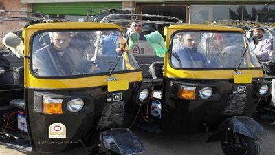 بدء توزيع كروت البنزين على سائقي 