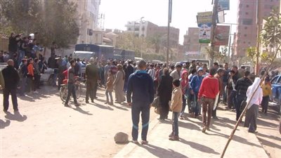 وقفة لأهالي سمالوط للمطالبة بتشغيل مزلقان المعصرة