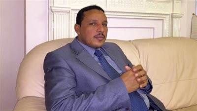 الحزب الحاكم بالسودان: ندعم تشكيل حكومة وفاق وطني برئاسة 