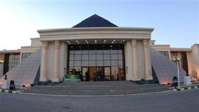 وفد هندي يزور جامعة النهضة ببني سويف