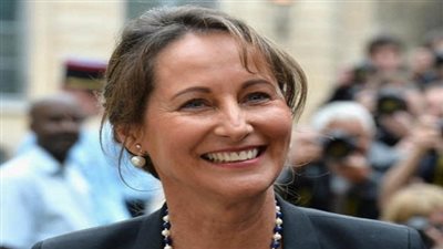 الحكومة الفرنسية مستعدة لتمديد عمر محطتها النووية لـ 10 سنوات