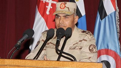 وزير الدفاع يبحث مع نظيره القبرصي سبل دعم علاقات التعاون المشترك