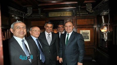 بالصور.. وزير النقل يتوجه لنادي اليخت لافتتاح 