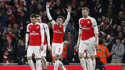 بالفيديو.. آرسنال يهرب من 