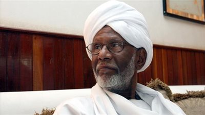 تشييع جثمان رئيس حزب المؤتمر الشعبي السوداني