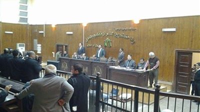 تأجيل نظر إعادة محاكمة 11 متهمًا بقتل 