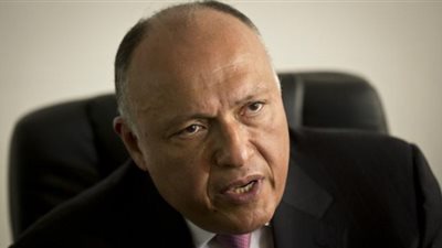 سامح شكري يعود من القمة الاستثنائية لمنظمة التعاون الإسلامي بإندونيسيا