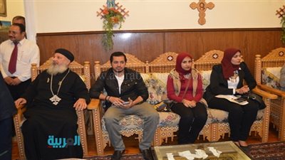 بالصور.. وفد 