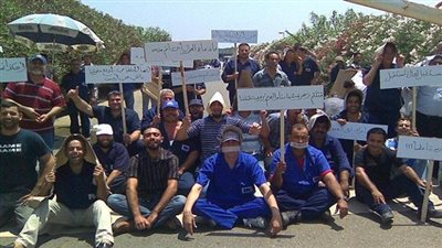 إضراب عمال النظافة بطنطا للمطالبة بالتثبيت وزيادة الأجور 