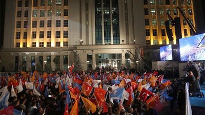 رئيس فرع الحزب الحاكم بتركيا: تقدمت باستقالتي حفاظًا على شرفي 