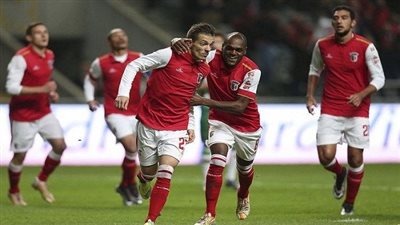 تعادل سلبي بين براجا 