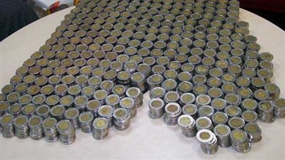 خبير: طرح العملات المعدنية بالأسواق كارثة تهدد الاقتصاد القومي 