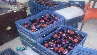 بالصور.. ضبط 10 آلاف زجاجة مياه غازية داخل مصنع غير مرخص بالدقهلية 
