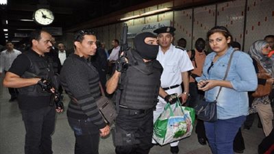 سقوط أخطر نشال بمحطة مترو الشهداء