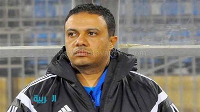 إداري الزمالك يجتمع بمراقب مباراة دوالا في فندق البعثة