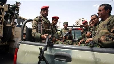 الجيش والمقاومة اليمنية يسيطران على معسكر الدفاع الجوي شمال تعز