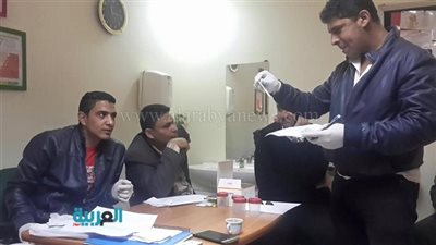 بالصور.. مرور القاهرة يواصل الكشف على سائقي الحافلات المدرسية 