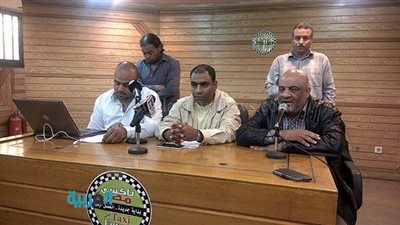 سائقو التاكسي الأبيض يناشدون الحكومة لإيقاف 