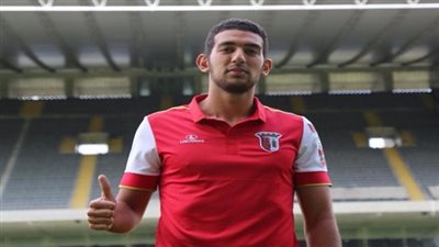 كوكا يسعى لدخول التاريخ أمام فنربخشة التركي