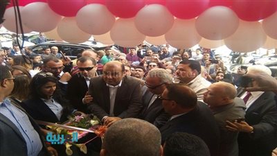 وزير التموين يفتتح سلسلة 
