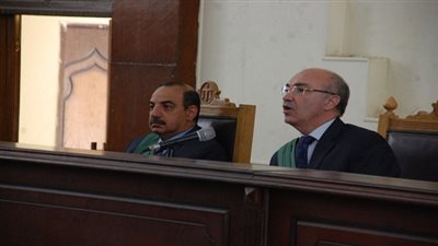 حجز محاكمة 8 متهمين في 