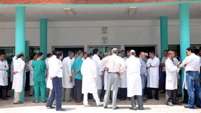 مدير إدارة إبشواي الصحية يستقيل من منصبه.. والعاملون يطالبون ببقائه