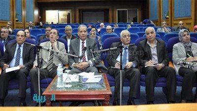 وزير التعليم: إعادة تشغيل المصانع المغلقة في مدارس 