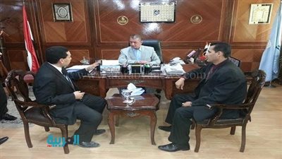 محافظ كفر الشيخ يلتقي رئيس حزب المؤتمر لمناقشة سبل التعاون المشترك