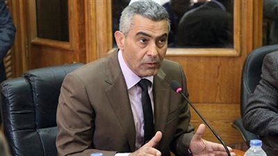 وزير النقل يناقش خطة التشغيل الآمن للسكة الحديد