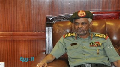 وزير الدفاع السوداني يبحث مع مدير الاستخبارات الإماراتي دعم التعاون