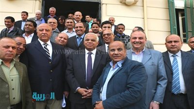 بالصور.. جلال سعيد يودع العاملين بمحافظة القاهرة قبل انتقاله لوزارة النقل