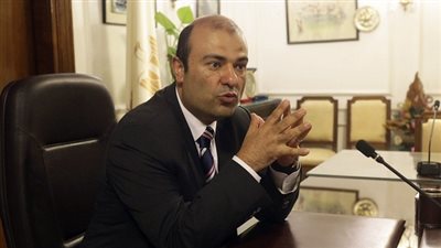 ثلاث مطالب لبقالين التموين من الوزير