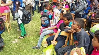 بالفيديو.. برلماني: احتفالي بيوم اليتيم 